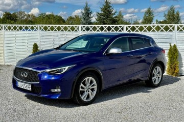Infiniti Q30 1.6t Premium Tech